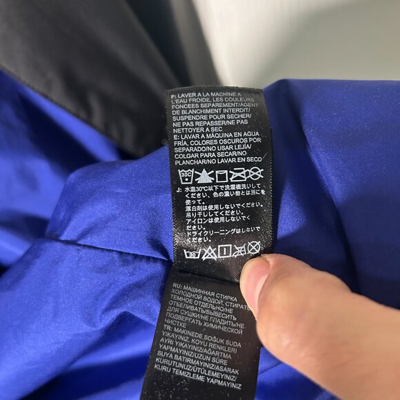 The North Face × Nordstrom collaboration Coach Jacket - Picture 5 of 10